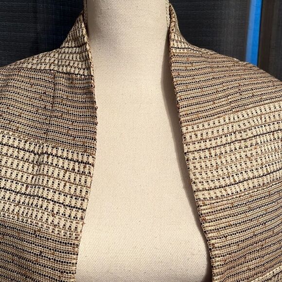 CHICO’S Gold and Cream Blazer.  Size 0 - Picture 2 of 7